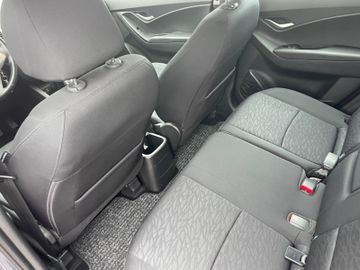 Fahrzeugabbildung Hyundai ix20 1.6 Space blue Klima/SHZ/LKHZ/Tempomat/PDC