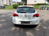 Opel Astra 1.4 150 Jahre Opel 64kW 150 Jahre Opel - Opel Astra: 150 Jahre