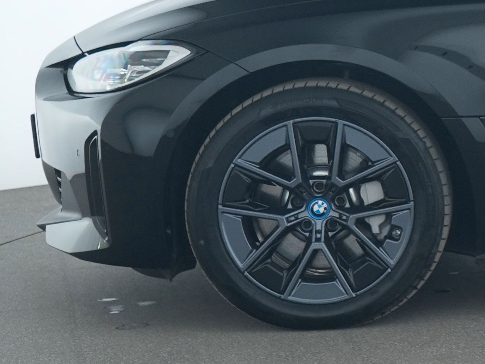 BMW i4 - Bild 14