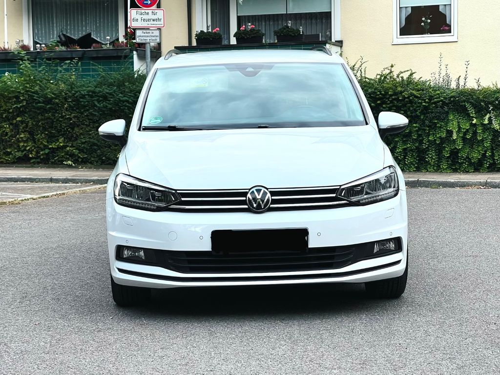 Image of Volkswagen Touran