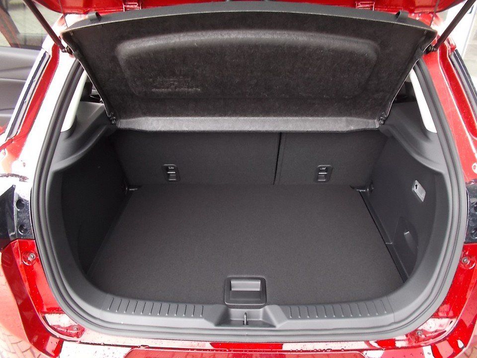 Fahrzeugabbildung Mazda CX-3 Selection G-120 NAVI ACAA Voll-LED SHZ EPH