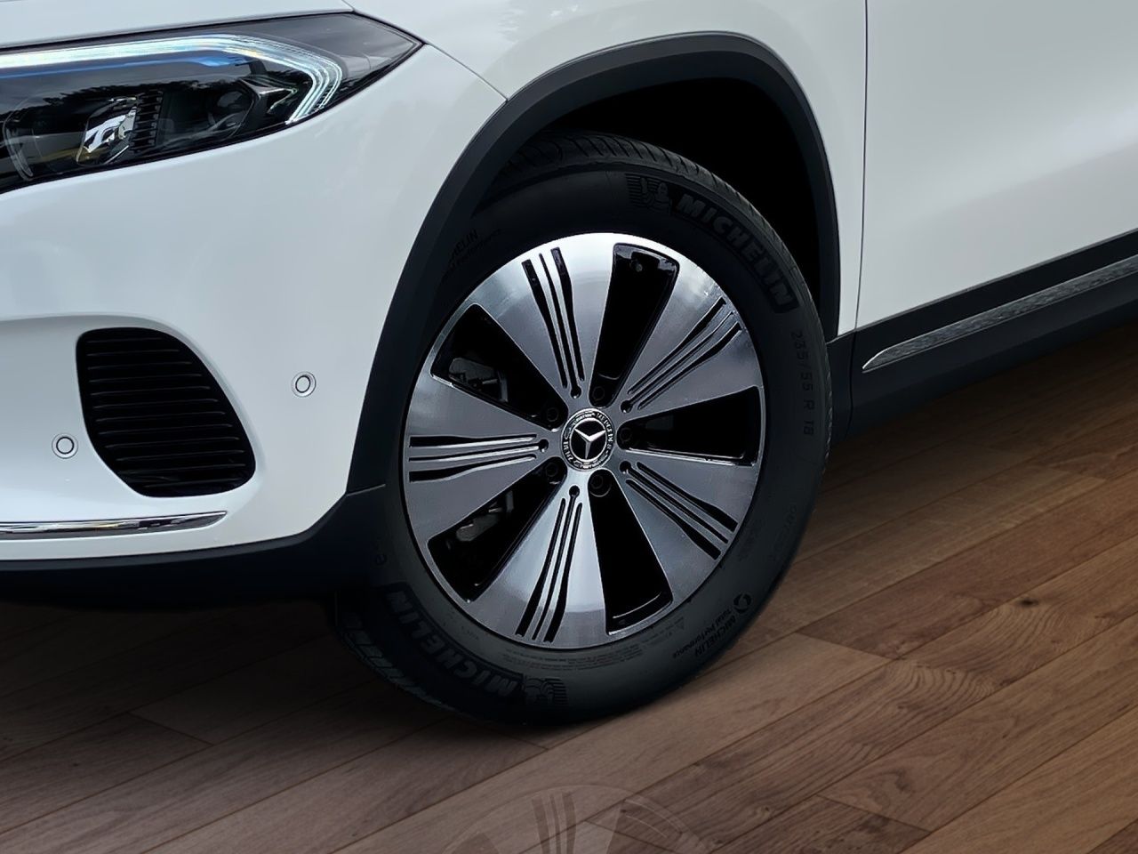 Fahrzeugabbildung Mercedes-Benz EQA 250+ BONUS+PROGR+360°+VERKZ.ASS+CARPLAY+LED+