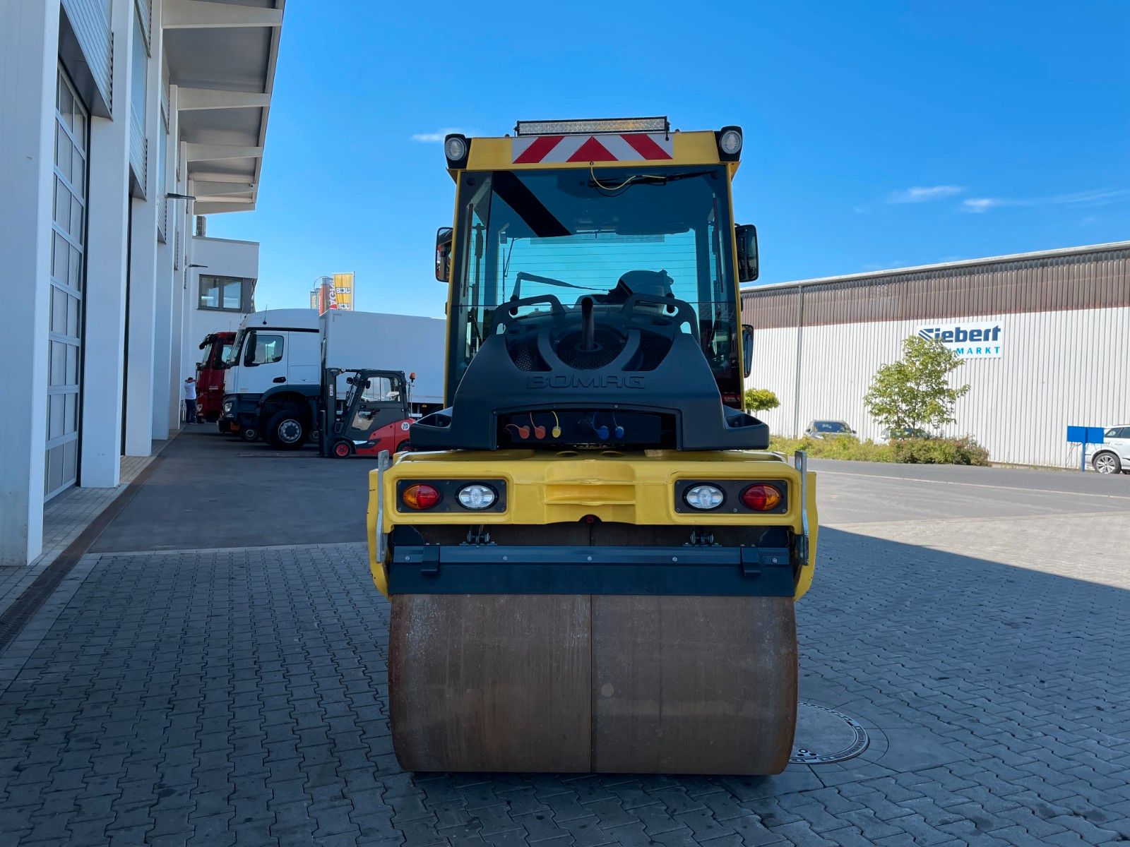 Fahrzeugabbildung BOMAG BW 154 AP-4i AM / nur 731h / Asphalt Manager