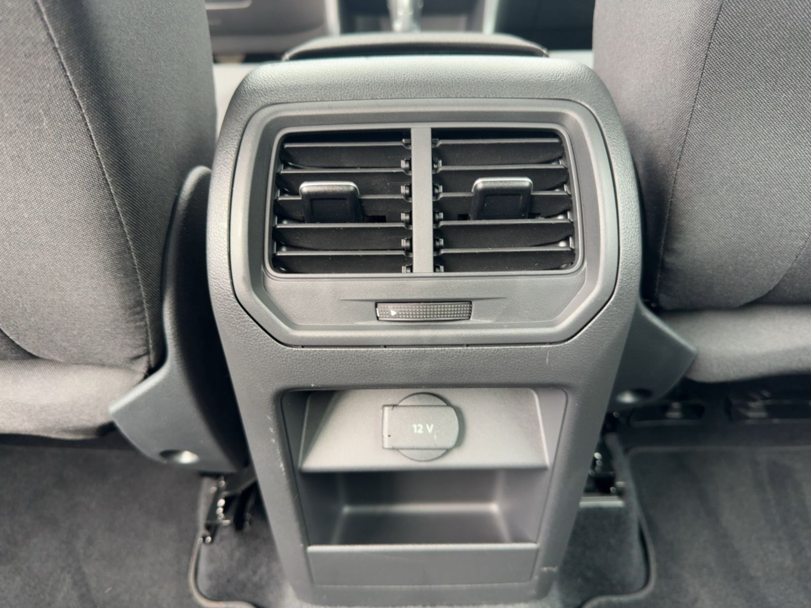 Fahrzeugabbildung Volkswagen Golf Sportsvan 1.6 TDI Comfortline Alu Bi-Xenon