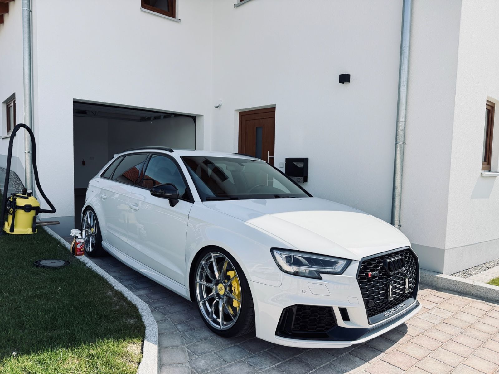 AUDI RS3 2.5 TFSI S tronic quattro Sportback -