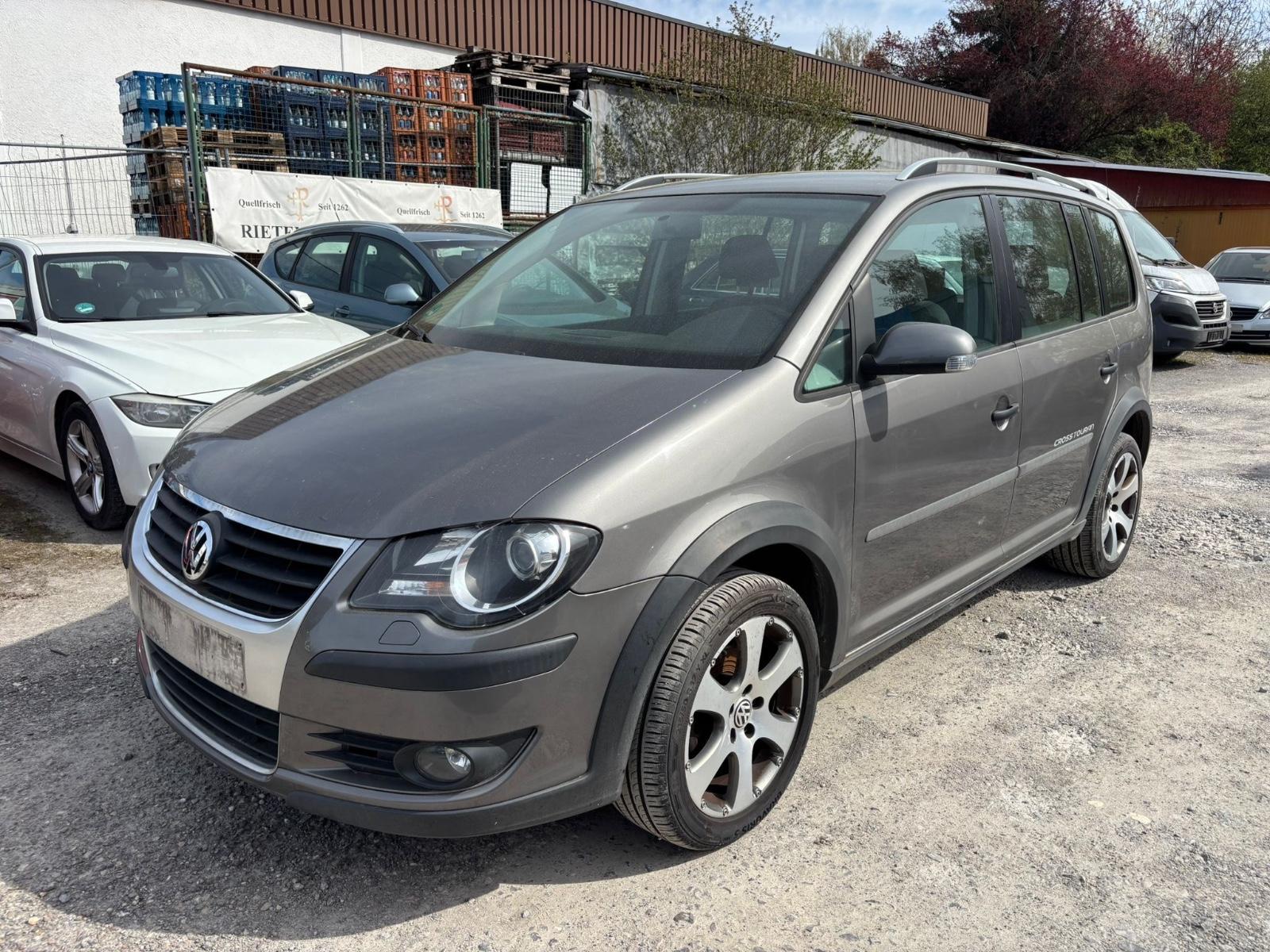 Volkswagen Touran CrossTouran - Navi - Klima - Shzg. -