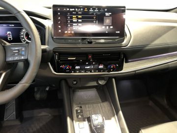 Fotografie 19 des Nissan Qashqai 1.5 VC-T e-Power Tekna