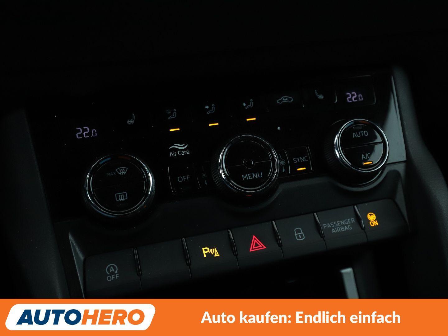 Skoda Karoq 1.5 TSI ACT SportLine*NAV*LED*TEMPO*PDC*SH