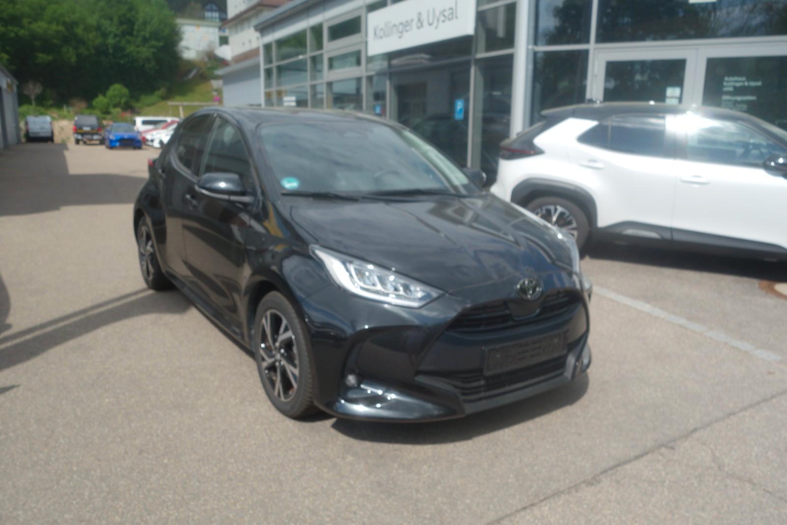 Toyota Yaris Hybrid Teamplayer