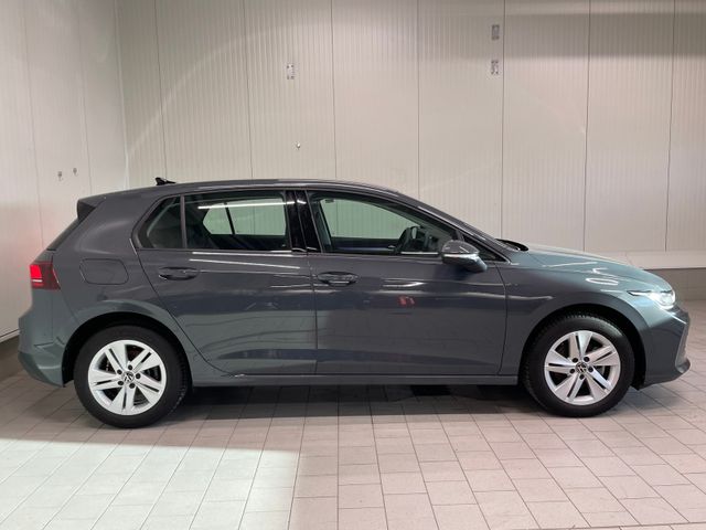 Golf VIII Life 1.5 TSI LED ACC PDC RFK