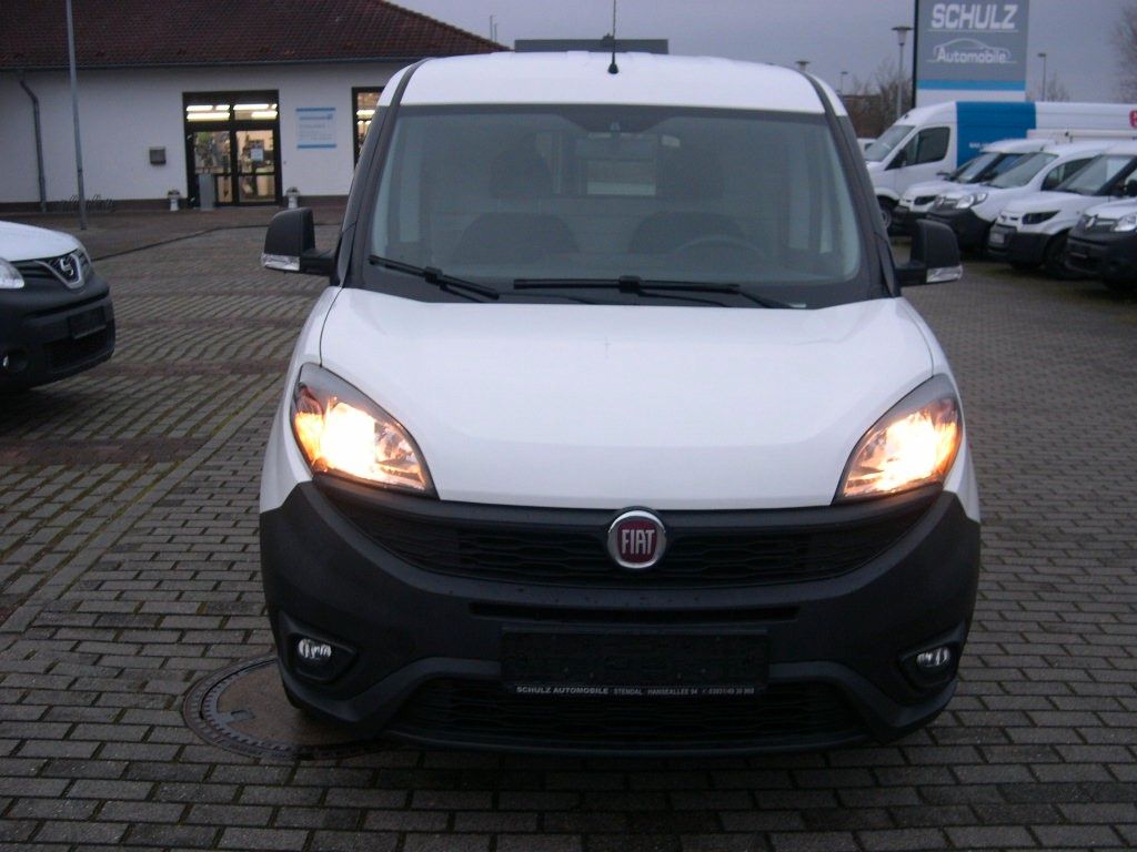 Fahrzeugabbildung Fiat Doblo Kasten CNG+Klima+Regaleinbau