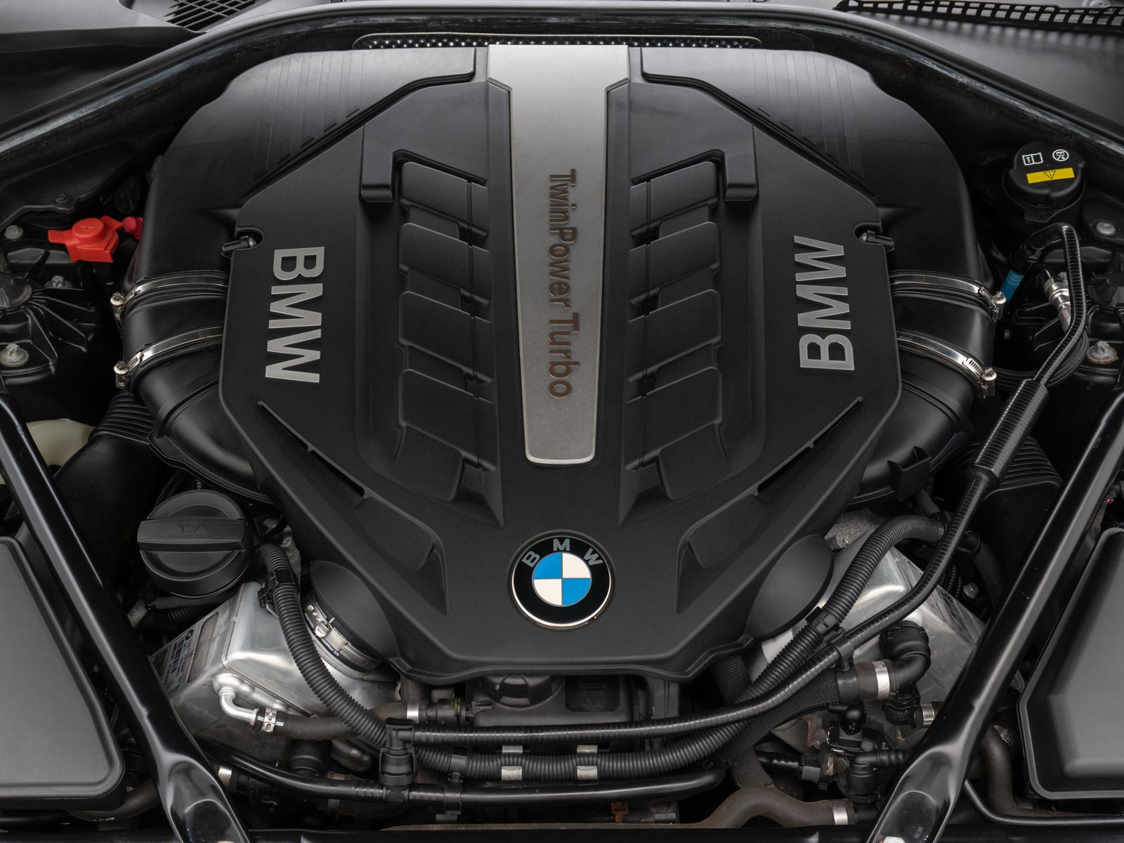 Fahrzeugabbildung BMW M550i 360°NightVis Fond-EntPro TV Panorama Voll