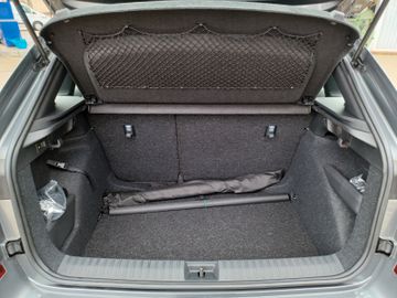 Fahrzeugabbildung SKODA Kamiq 1.0 TSI Style DSG Navi/LED/ACC/AHK