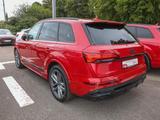 Audi Q7 S-line 55 TFSIe quattro AHK+HeadUp+MATRIX+21` - rote Audi Q7