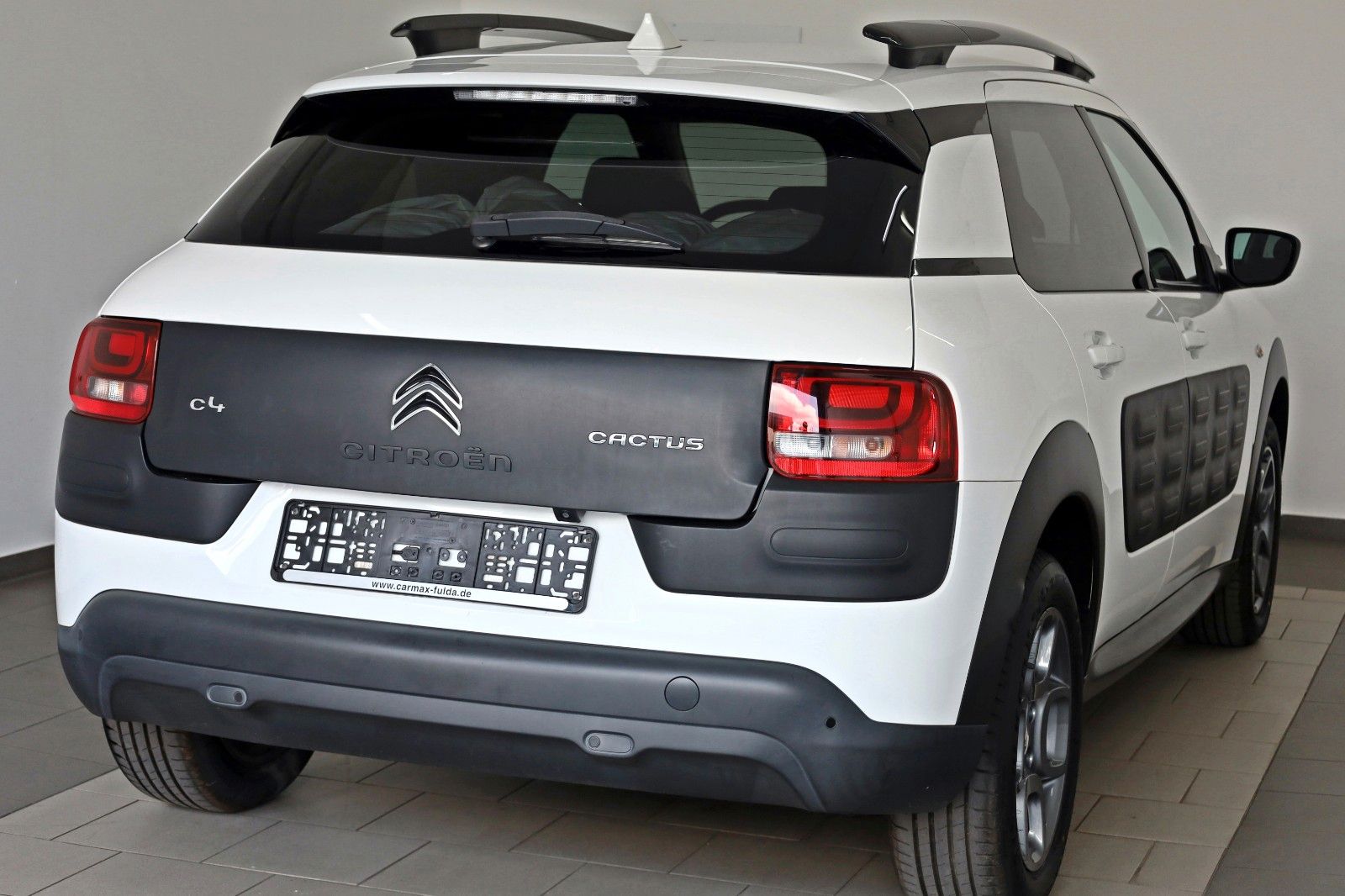 Fahrzeugabbildung Citroën C4 Cactus Shine Navi,SH,PDC,Kamera,ParkAssist