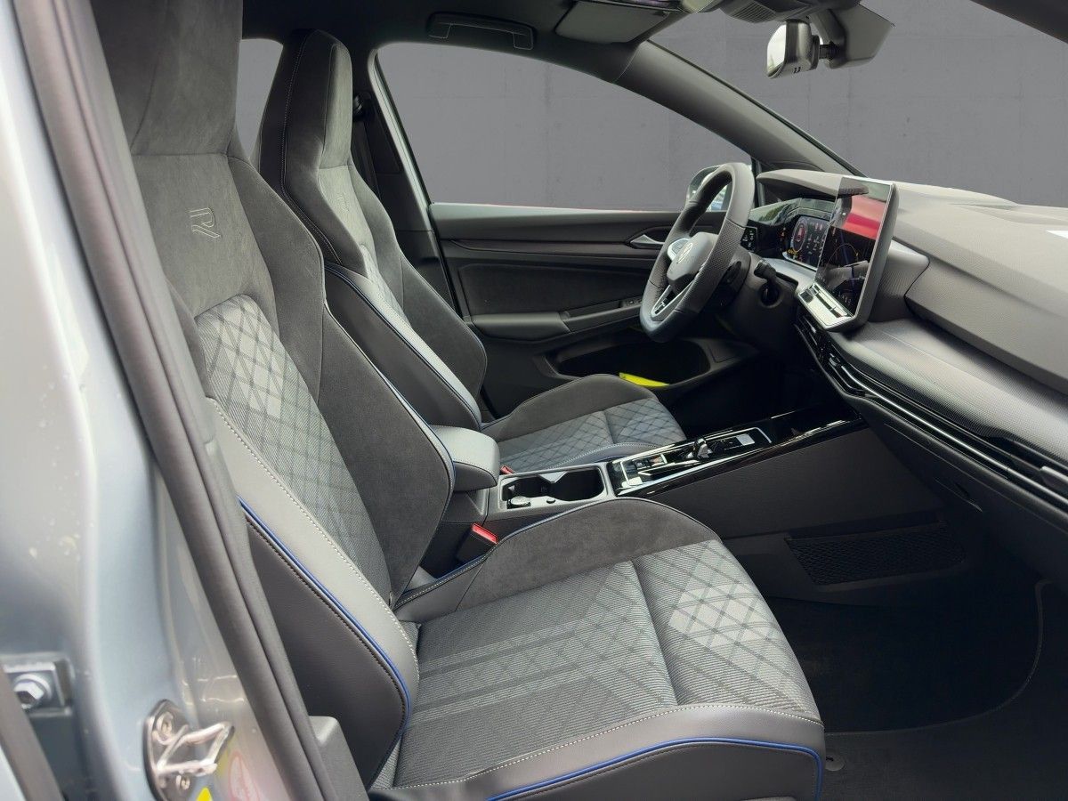 Volkswagen Golf - Bild 12