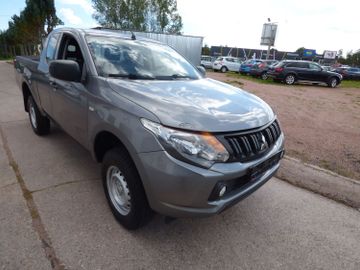 Mitsubishi L200 - 4