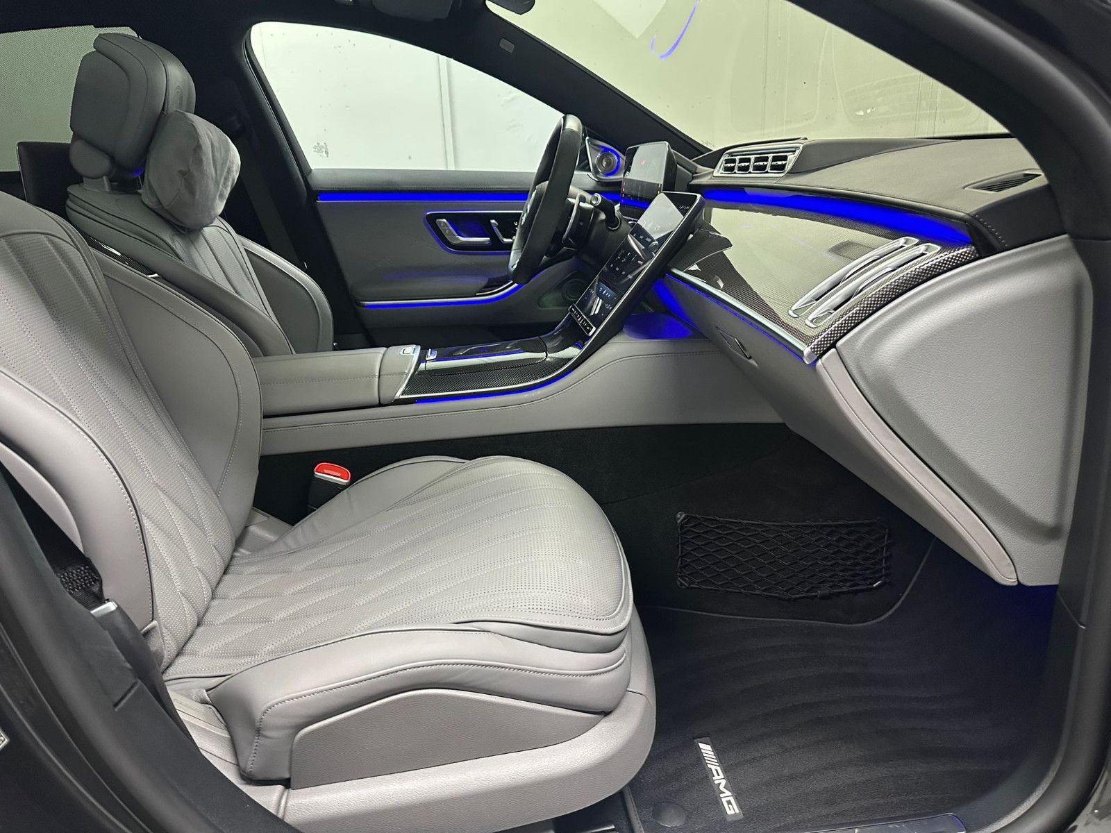 Fahrzeugabbildung Mercedes-Benz S 63 E Performance L *KERAMIK*TV*PANO*