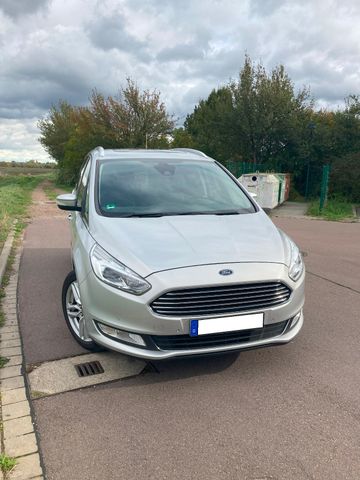 Ford Galaxy 2,0 EcoBoost Titanium Automatik Titanium