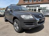 Volkswagen Touareg R5 TDI*GEPFLEGT*KAMERA*BLUETOOTH*TEMPOM. - Volkswagen Touareg aus 2007: TDI