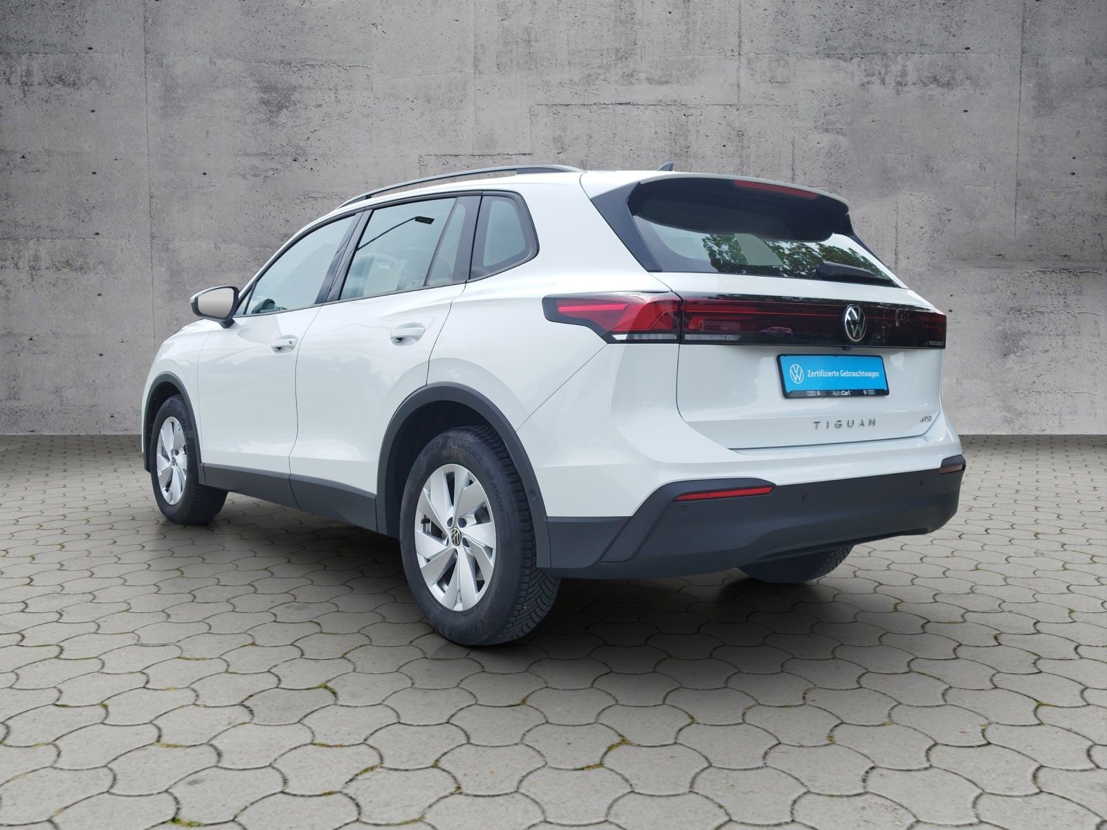 Volkswagen Tiguan 1.5 eTSI DSG 5JG AHK IDA RFK LED foto 3