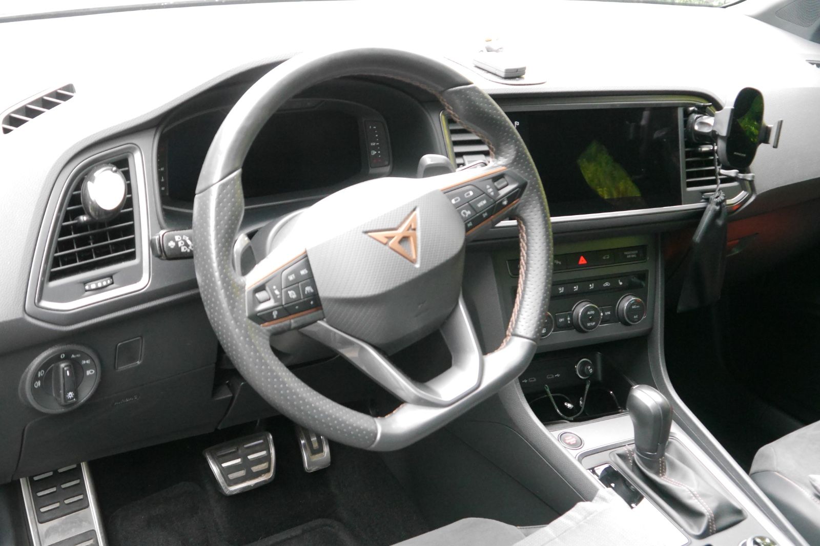 CUPRA Ateca 2.0 TSI 221kW VZ 4Drive DSG VZ