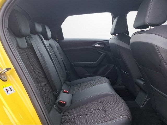 A1 SPORTBACK 30 TFSI S-TRONIC S-LINE
