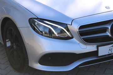 Mercedes E 220 - 3