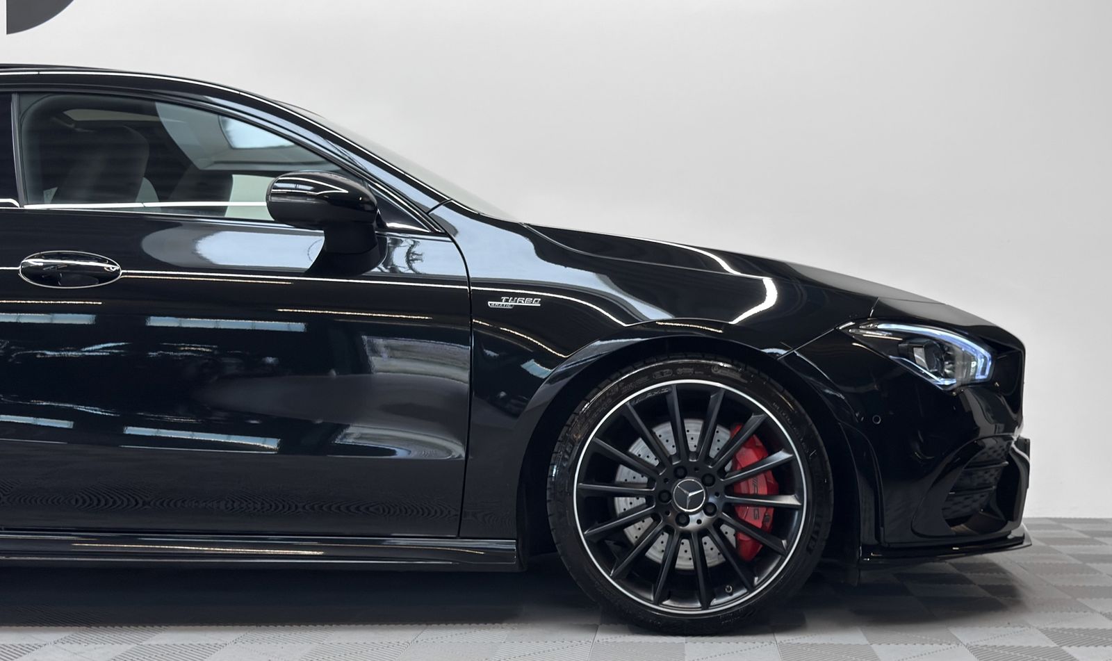 Mercedes-Benz CLA 35 AMG 4M Aero Pano 360° Perf. Lenk KeyGo foto 7