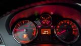Peugeot 207 CC Roland Garros 120 Automatik Roland Garros - Peugeot 207 mit Benzin-Antrieb: Leder, Navigationssystem, Cabrio