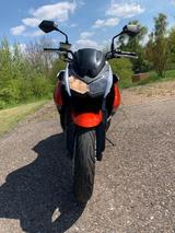 Kawasaki Z1000 - KAWASAKI NAKED BIKE