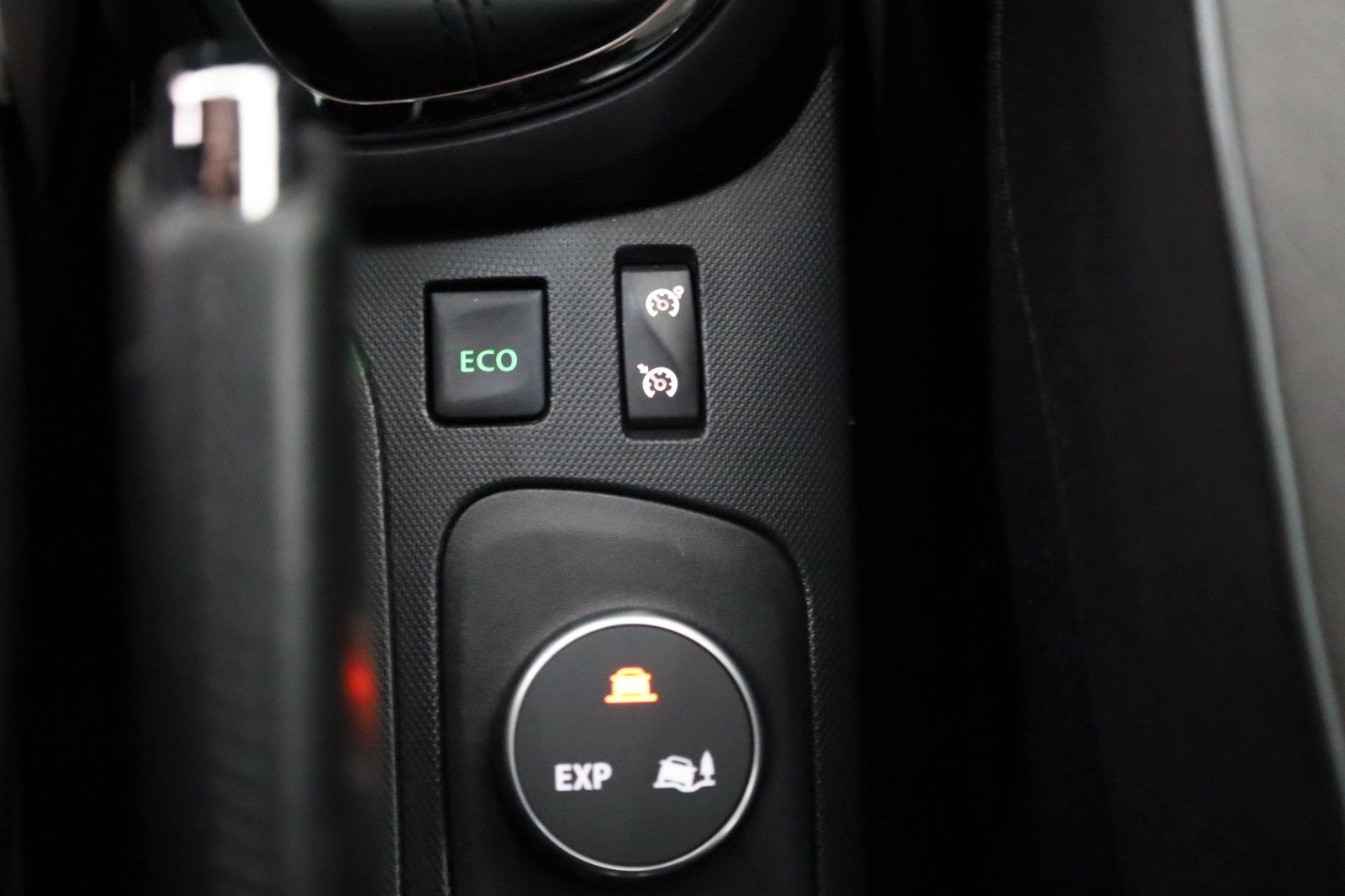 Fahrzeugabbildung Renault Captur XMOD Leder,Navi,SH,Kamera,SR+WR