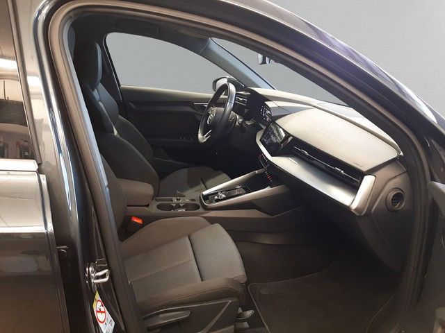 Fahrzeugabbildung Audi A3 Sportback advanced 40TFSIe LED Kamera 18"