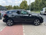 Nissan Qashqai 1.3 N-Connecta*Nav*ACC*Szhz*360° - Nissan Qashqai Gebrauchtwagen in Berlin