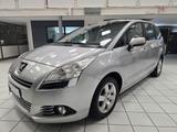 Peugeot 5008 1.6 HDi 112CV Premium 2010 - Peugeot 5008 Premium mit Diesel-Antrieb