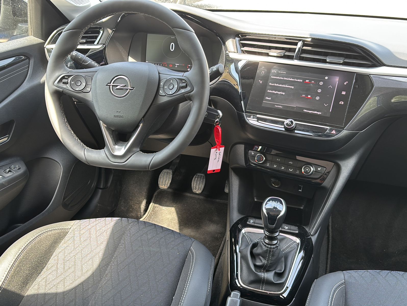 Fahrzeugabbildung Opel Corsa 1.2 Direct Injection Turbo 74kW