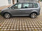 Volkswagen Touran 2.0 TDI 125kW DSG DPF Cross Touran - VW Touran Gebrauchtwagen in Karlsruhe
