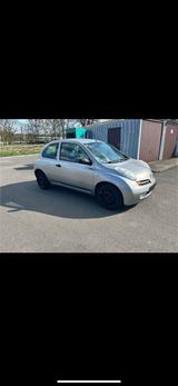 Nissan micra k12 - Nissan Qashqai aus 2004