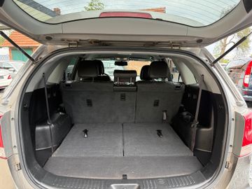 KIA Sorento - 12