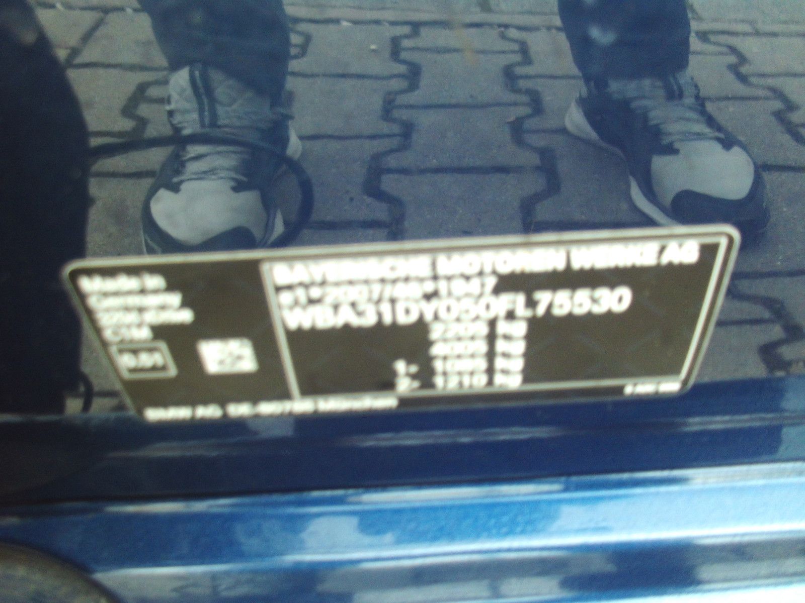 BMW 320 Baureihe 3 Lim. 320 d xDrive Advant.LASER foto 17