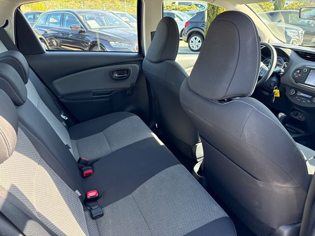 Toyota Yaris Comfort Hybrid