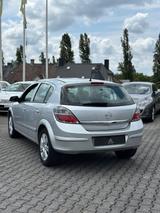 Opel Astra H Lim. Edition*Automatik*Sitzheiz*Temp* - Opel Astra aus 2007: H