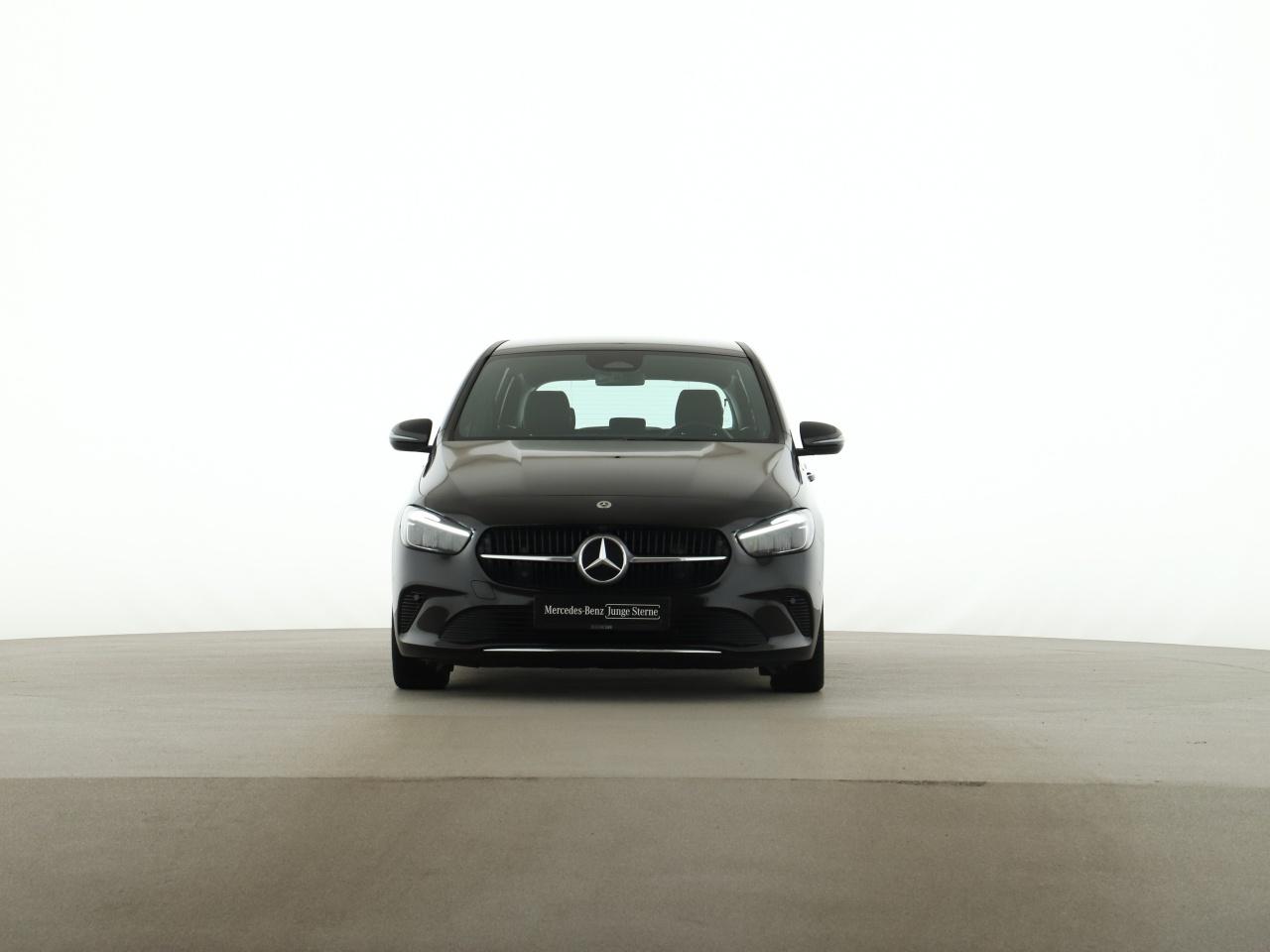 Mercedes-Benz B 180 Progressive LED Kamera Navi MBUX