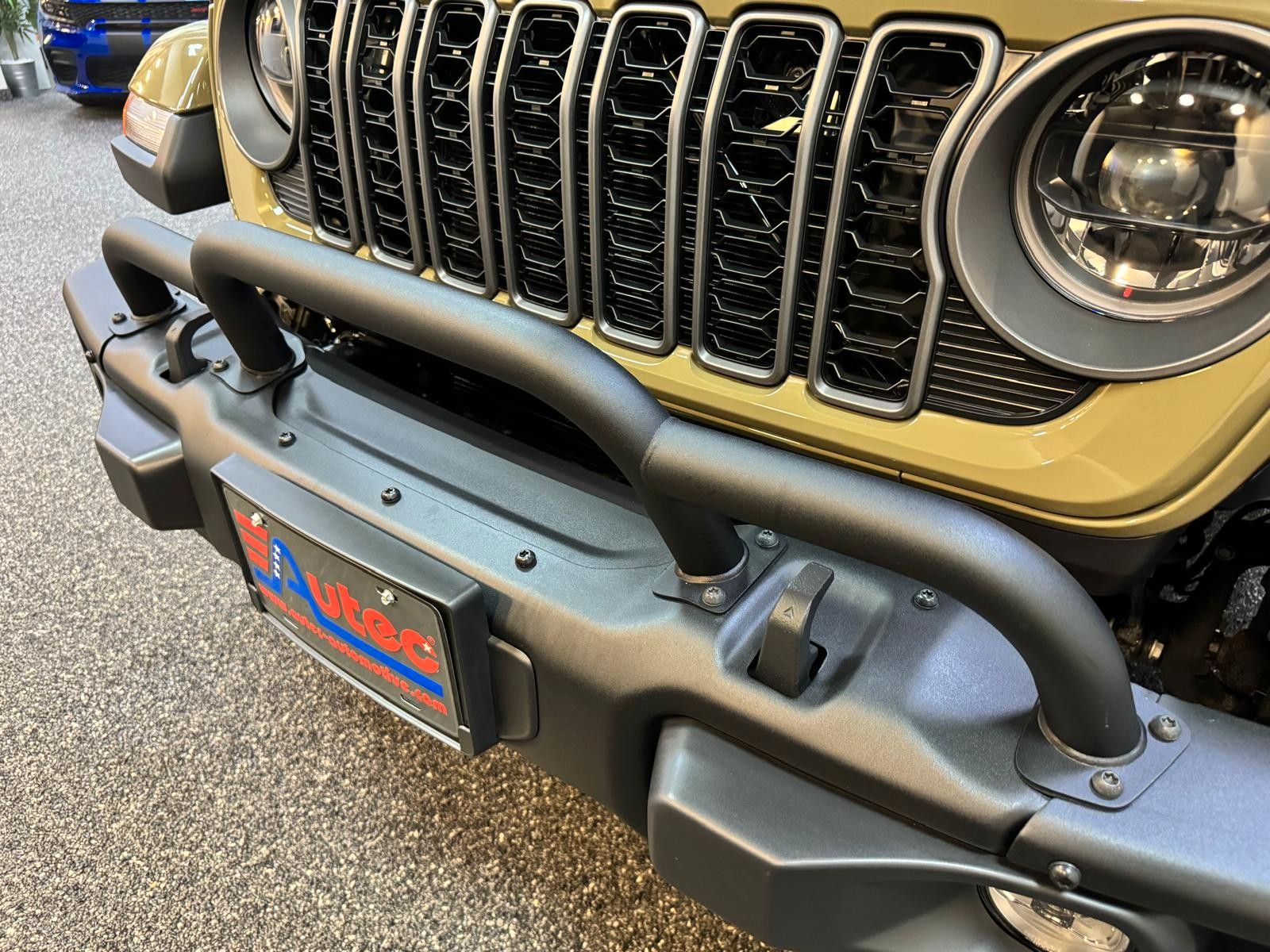 Fahrzeugabbildung Jeep GLADIATOR WILLYS '41 ED. 3.6L-V6 HARDTOP-SOFTTOP