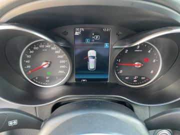 Mercedes GLC 200 - 11