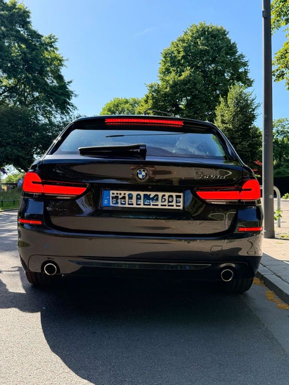 Image of BMW 520