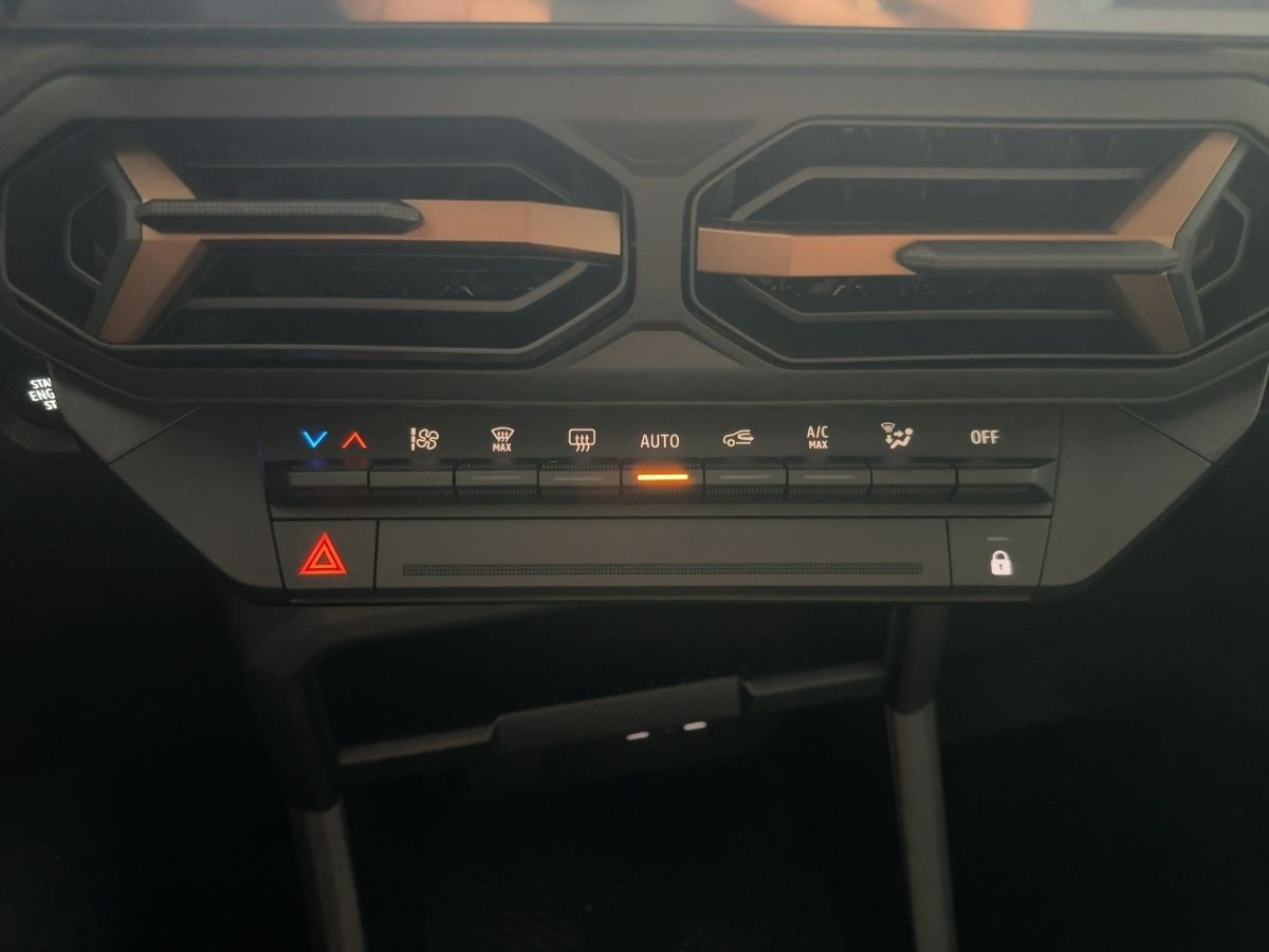 Fahrzeugabbildung Dacia Duster Extreme TCe 130 4x4 City +Technikpaket