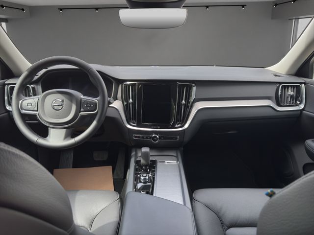 Volvo V60 Kombi Core
