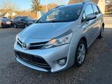 Toyota Verso T2 Premium - Toyota mit Benzin-Antrieb: Van, Schaltgetriebe