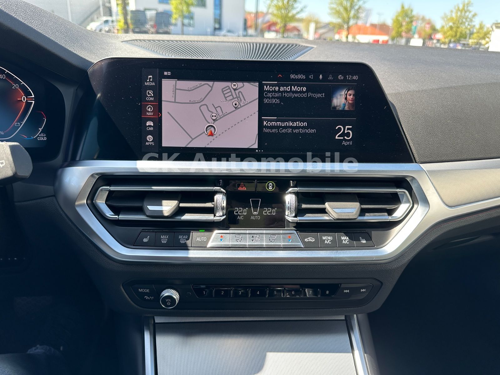 Fahrzeugabbildung BMW 318d Touring Sport-Line/Shadow-Line/Navi/Laser